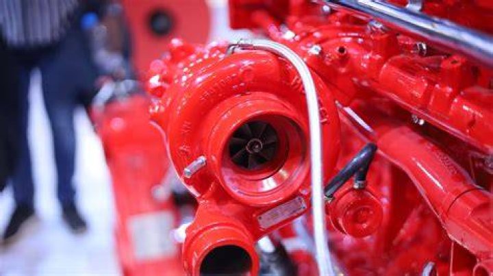 What does Geometry Engine do?